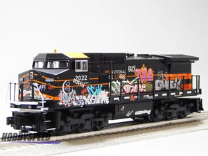 LIONEL GRAFFITI DASH 8 LIONCHIEF 5.0 DIESEL 2022 LOCOMOTIVE ENGINE 2223110-E NEW - Picture 1 of 16