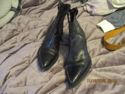 Emanuele Crasto ITALY Western Boots Black Genuine Leather sz 7   38 soft leathe - Image 1 of 3