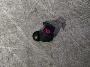 Beats by Dr Dre Fit Pro True Wireless Replacement Earbud Left Side Only A2577 - Picture 1 of 3