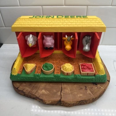 John Deere Pop-up Toy Barn With Four Farm Animals Sounds Battery Powered TESTED - Image 1 of 4