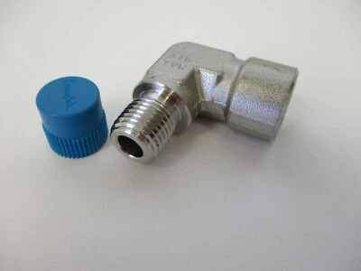 SWAGELOK SS-4-SE 1/4" ELBOW. 316SS, MALE & FEMALE THREADED ENDS, NEW UNUSED - Image 1 of 4