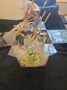 Semillas de flores de abeja Karen Rossi Fanciful Flights JARDINERO para Silvestri # 3157 - Imagen 1 de 12