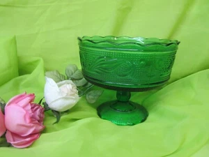 Lovely Vintage Green Glass E.O.Brady Pedestal Bowl GA-A-3 - Picture 1 of 5