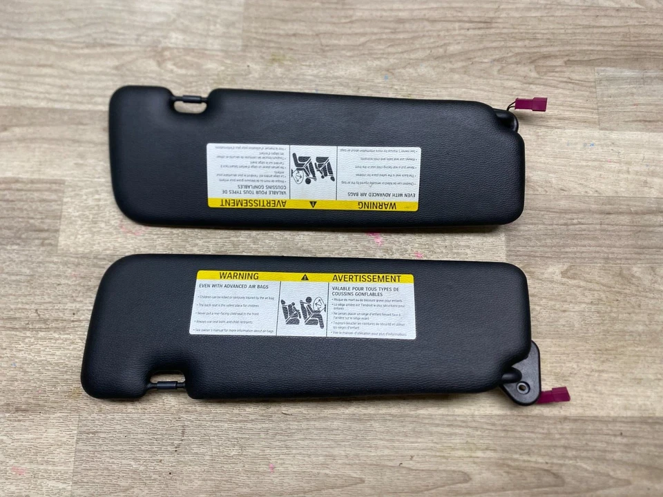 BMW M3 335 328 E93 OEM CONVERTIBLE SET LH & RH SIDE SUN VISOR BLACK SUNVISOR - Image 1 of 3