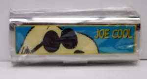 SNOOPY/JOE COOL METAL BOX SUITABLE FOR EYEGLASSES, VANDOR ITEM #01208 - Foto 1 di 3