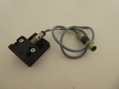 Balluff induktiver Sensor  / BES 516-356-BO-C / PNP (Schließer) (24-11-14-25) - Bild 1 von 4