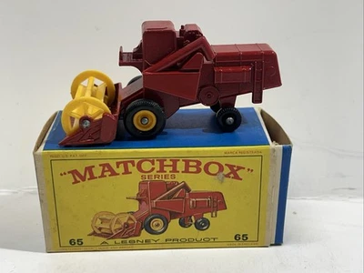 LESNEY MATCHBOX NO65 COMBINE HARVESTER EXCELLENT - Image 1 of 4