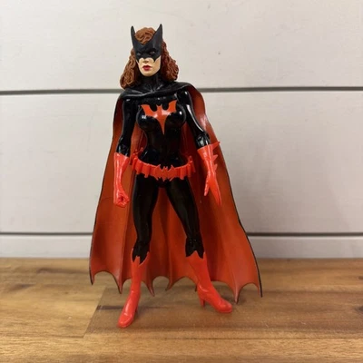 Batwoman 52 DC DIRECT Series 1 Action Figure Ships Fast! - Image 1 of 4