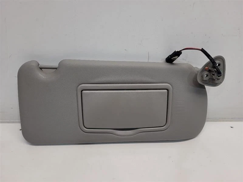 2004-09 Cadillac SRX Passenger Right Sun Visor W/ Illuminate *Gray* - Imagem 1 de 4