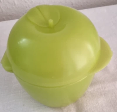 Tupperware Big Apple - grün – Apfel, Apfeldose, Apfelbehälter, Obstbox, - Bild 1 von 4