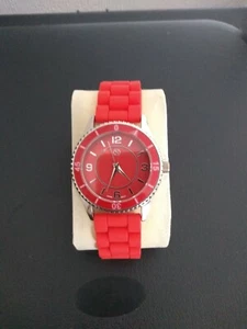 Strada Japanese movement Wrist watch. Red - Picture 1 of 2