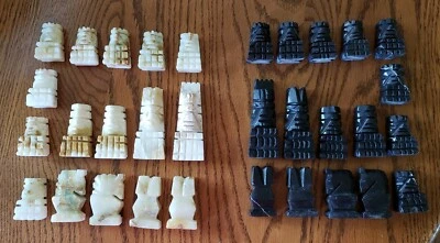 PRE-OWNED HAND CARVED MARBLE ONYX STONE AZTEC CHESS SET COMPLETE 32 PIECES - Image 1 of 4