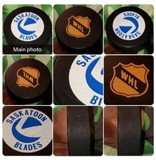 SASKATOON BLADES WHL VINTAGE  PUCK MADE IN CANADA 🇨🇦 VICEROY MFG. RARE
