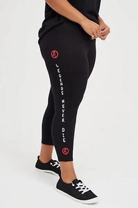 TORRID Marvel AVENGERS Cropped leggings Size 2 (2X- 18/20) NWT - Picture 1 of 5