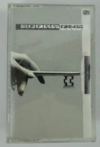 Scorpions Cassette Crazy World - Picture 1 of 5