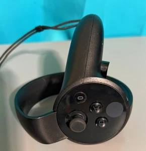 Oculus VR Ireland LIMITED VR Controller 203-JN0639 -- RIGHT ONLY - Picture 1 of 3