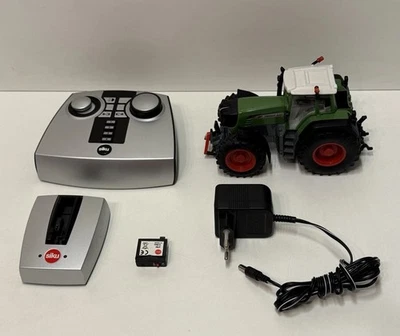 Siku Control 6754 Fendt 930 Vario Traktor 1/32 ( Defekt ) Sehr Gut - Bild 1 von 4