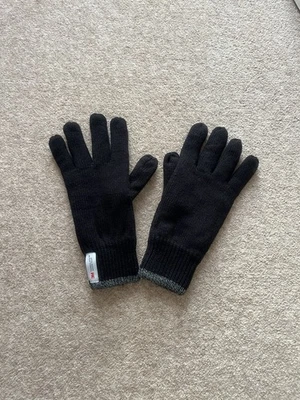 Men’s 3M™ Thinsulate™ Black Knitted Gloves L/XL Brand New - Image 1 of 4