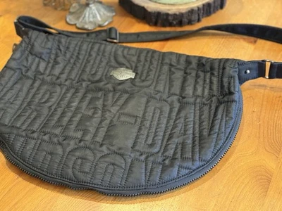 Bolso de Viaje Acolchado Expandible Cremallera Negra Grande Logo Harley-Davidson De Colección Foto 1 de 4