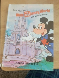 Hallmark A Fun Filled Visit to Walt Disney World with Mickey Mouse Pop Up Book - Picture 1 of 5