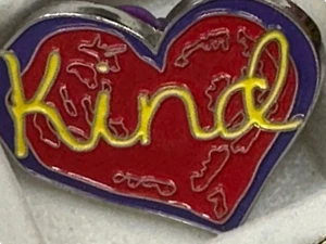 Heart Enameled Kind Vintage Tack Pin T-6615 - Picture 1 of 1