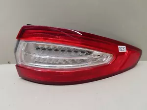 2013-2016 FORD FUSION REAR RIGHT PASSENGER SIDE LIGHT TAILLIGHT LAMP OEM - Picture 1 of 8