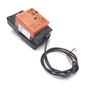 Belimo LR24-3 Non Spring Damper Actuator 42VAC/VDC 1W 35 in-lb NEMA 2 - Picture 1 of 4