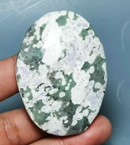 New Find Natural Lucky Jade Quartz Crystal Palm Reiki Stone Healing - Picture 1 of 8