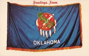 State Flag Greetings from Oklahoma Vintage PC - Picture 1 of 2