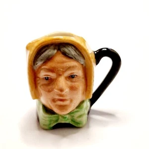 Vintage Royal Doulton Mini Toby Jug - Mrs Bardell D6687 - Cracked - (#886k) - Picture 1 of 8