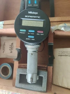Mitutoyo Borematic 568 Series Bore Gage with .8" -1" Head Plus Setting Ring - Picture 1 of 5