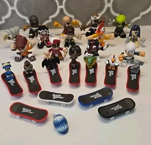 Lotto 13 figurine vintage Tech Deck Dudes 7 Zoods 11 accessori skateboard - Foto 1 di 10