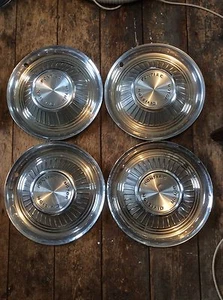 1959 Pontiac Bonneville Chief Hubcaps. 14" - Picture 1 of 2