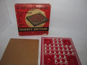 Vintage Drueke's Solitaire #544 Wooden Puzzle Red Board & White Pegs Board Game - Picture 1 of 5