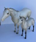 Traditional Breyer horse #700593 Watchful Mare and Foal 1993 Toys R Us
