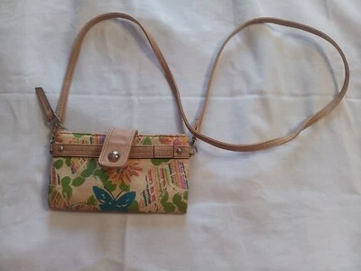 Crossbody Relic Purse Bag Handbag Wallet Canvas Faux Leather Floral Small - Image 1 of 4