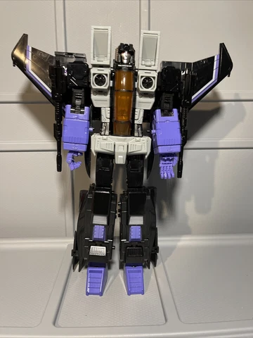 Zeta Toys EX-17 Sky Gull Masterpiece Scale Skywarp Cover