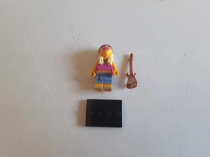 LEGO MINIFIGURE THE MUPPETS NUMBER 12 JANICE - Picture 1 of 2