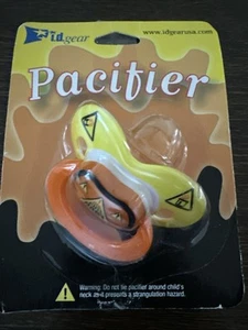 Vtg Baby I D Gear Pacifier Orange Cute Baby New - Picture 1 of 4