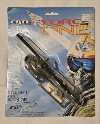 Helicóptero diecast ERTL Force One Bell UH-1D Huey de colección nuevo 1992 iroqués Foto 1 de 4