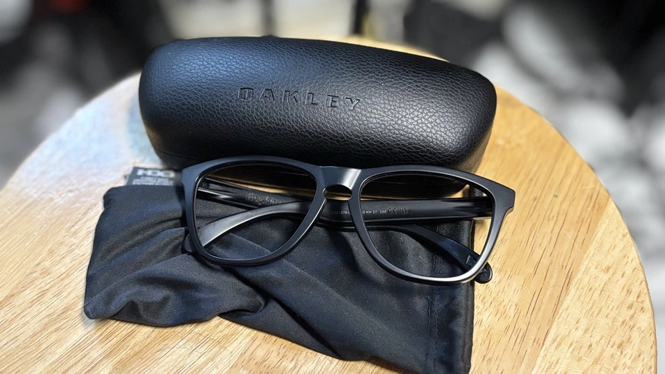 Oakley OX8137A-0354 FROGSKINS RX | 55 | Matte Black - Image 1 of 3