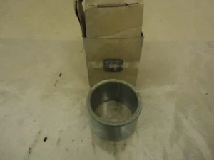 John Deere Distanzhülse 3 Zoll Durchmesser x 2 Zoll Höhe Innendurchmesser: 2 1/2 Zoll Metall - Bild 1 von 2