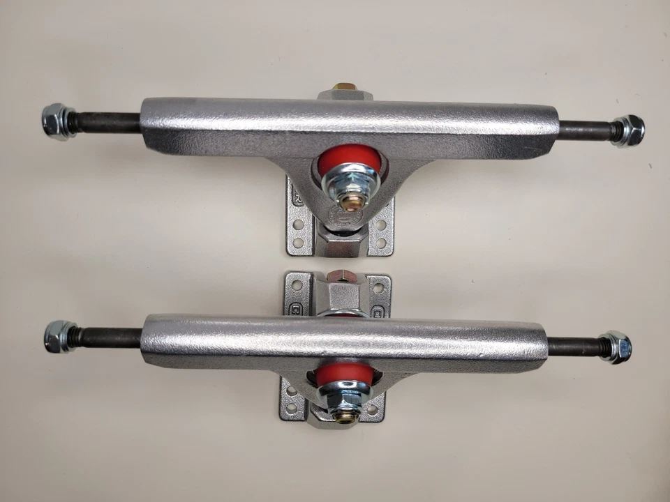 Camiones Longboard Calibre II 50 Grados/158mm Colgador/9" Eje Reverso Kingpin Foto 1 de 1