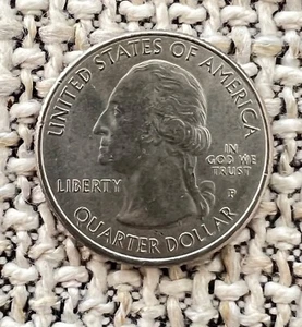 Rare 2020 Bat US Quarter Coin Mark P American Samoa - Picture 1 of 3