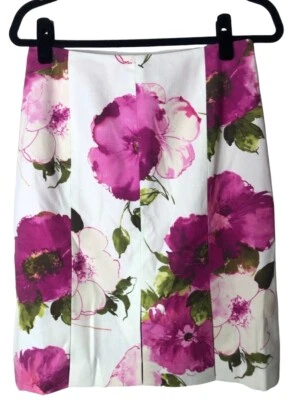 Dana Buchman Pink & White Floral Printed Cut Out Skirt Size 4 - Image 1 of 4
