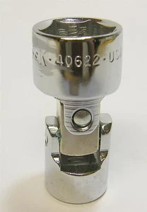 SK Tools 40622 3/8 Drive 6 Point Flex Fractional Socket 11/16 Inch - Picture 1 of 1