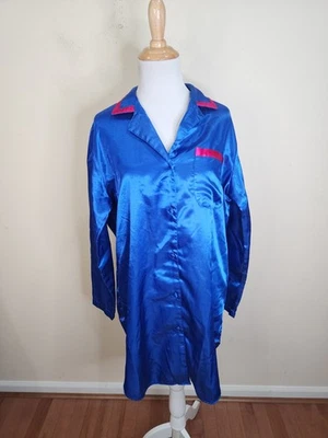 Camisa de dormir pequeña Adonna azul satinado manga larga con botones para mujer Foto 1 de 4