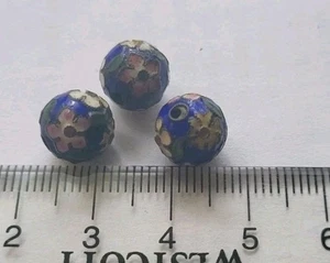 3 Vintage Blau mit Rosa Blumen Blätter Cloisonne Emaille Rund Perlen 9-10 mm - Bild 1 von 2