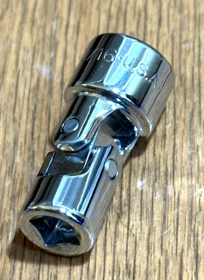 🇺🇸NEW SK Tools 7/16" SAE 6PT Swivel Universal 1/4" Socket Shallow Flex Wobble - Image 1 of 4