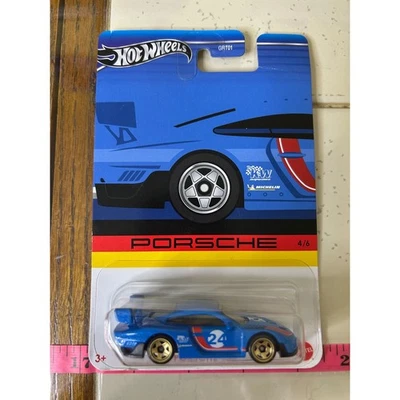 Coche de carreras Hot Wheels Porsche 911 GT1 24 azul juguete escala 1:64 GRT01 Foto 1 de 3